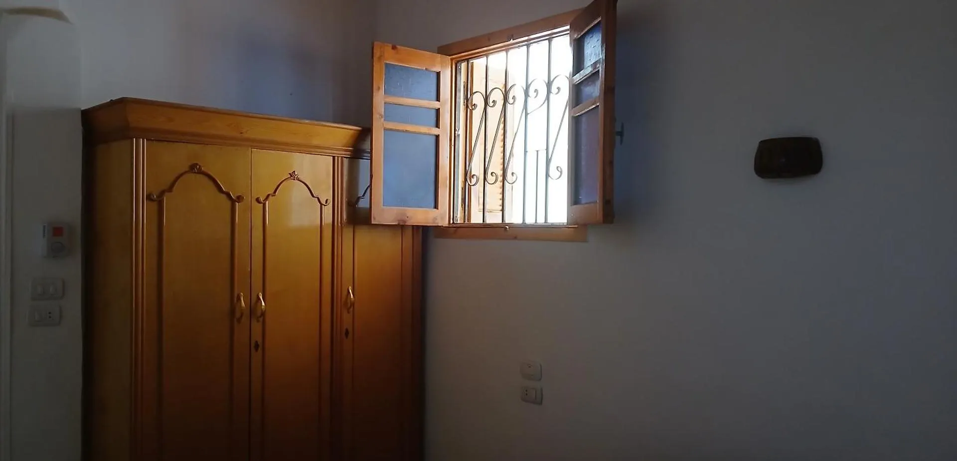 Studio House Luxor