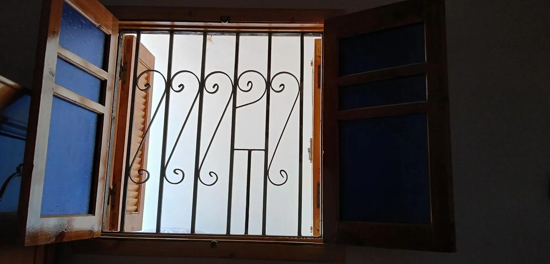 Studio House Luxor